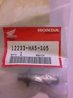 12233-ha5-305 Honda Nos Cylinder Valve Guide 86 Atc250 Trx250 Freeshipus Can