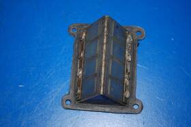Husqvarna 1614574 1986 85-90 Wr400 Oem Reed Valve Assembly Petals Case Intake
