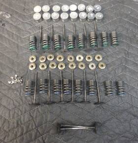 Kawasaki 12005-0034 Zx6rr 600cc 05/06 Valves Buckets Springs - For Parts Only