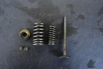 Honda Sabre VF700 V45 Intake Valve Springs & Keepers Magna VF750 Interceptor. Fixed Price $15.99.