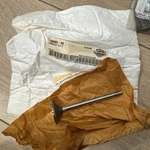 Harley Davidson Exhaust Valve Touring Softail Dyna Fltr Electra Glide 18085-99. Fixed Price $30.00.